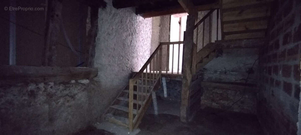 Maison à FEUGAROLLES