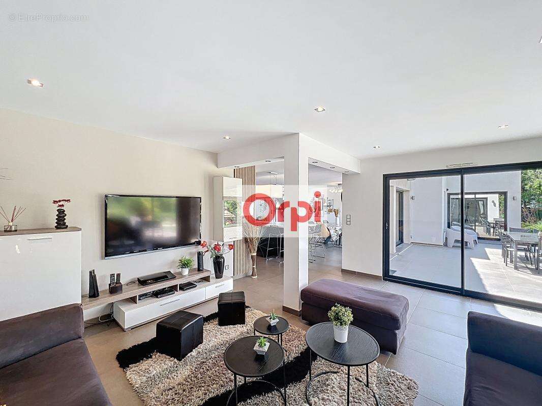 Maison à PORTO-VECCHIO