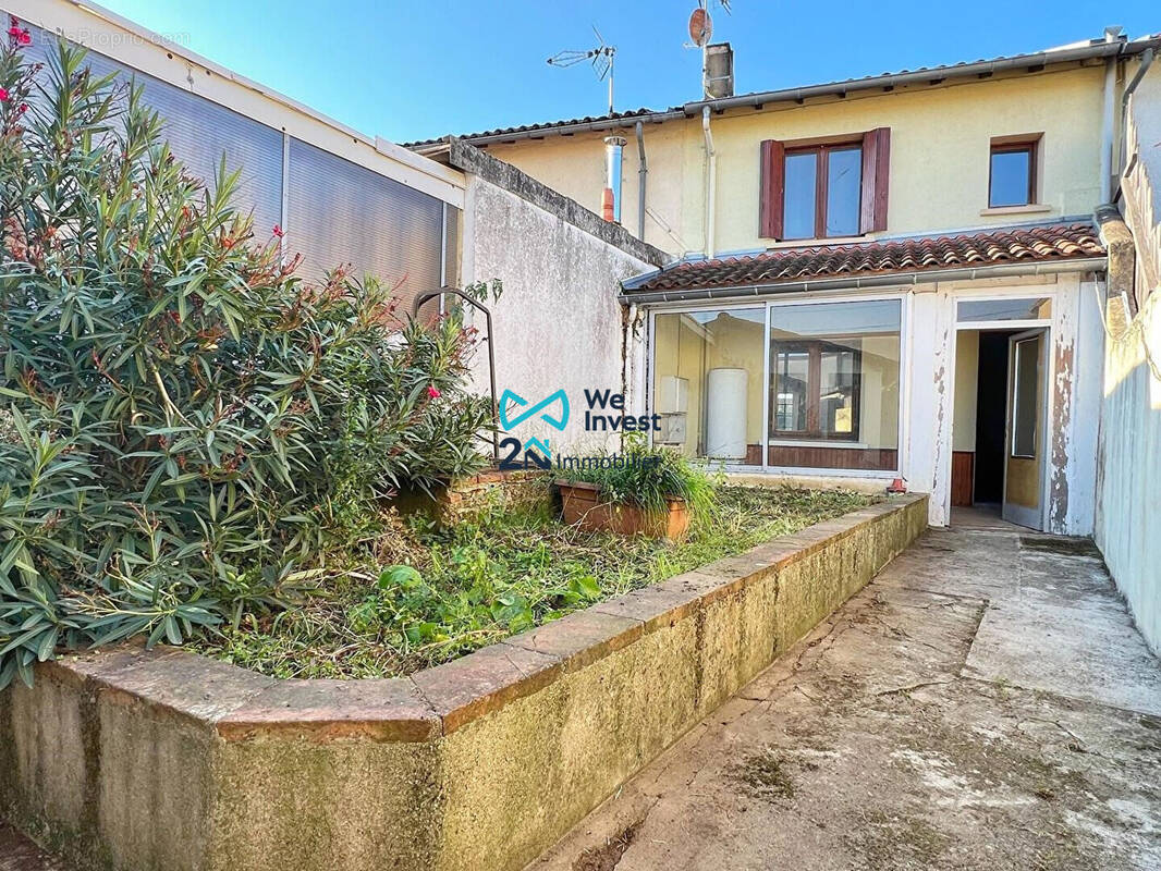 Maison à SAINT-SULPICE