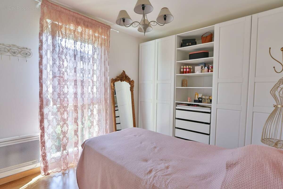 Appartement à MONTEVRAIN