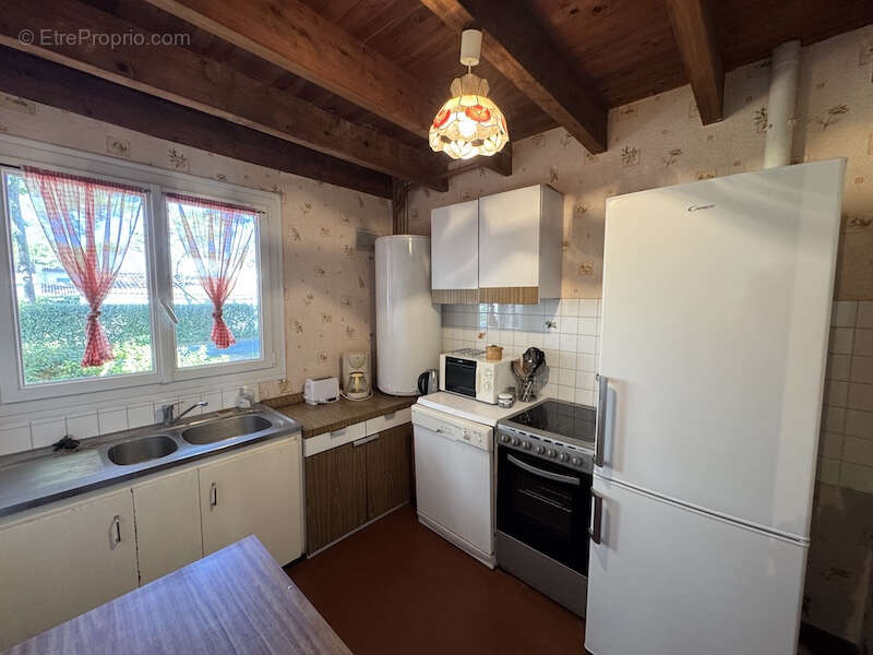 Maison à LES MATHES