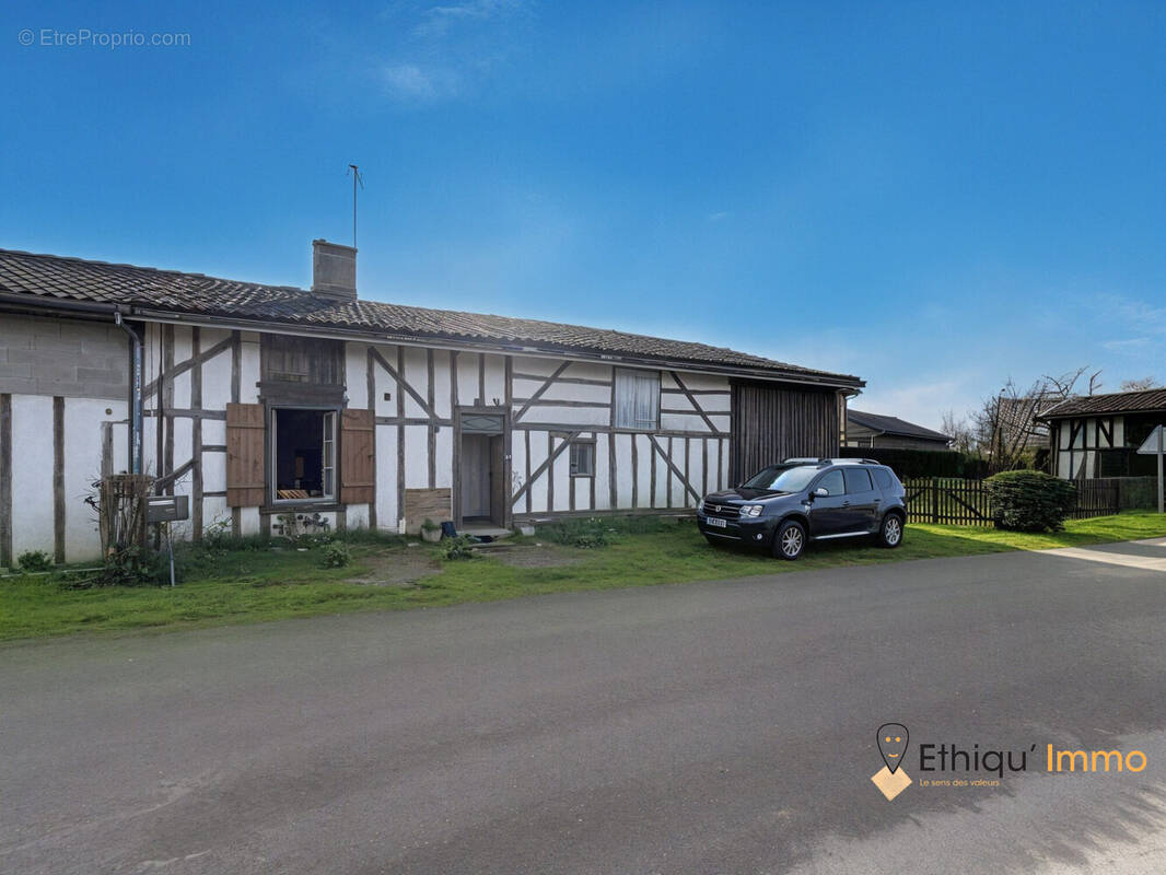 Maison à DROYES