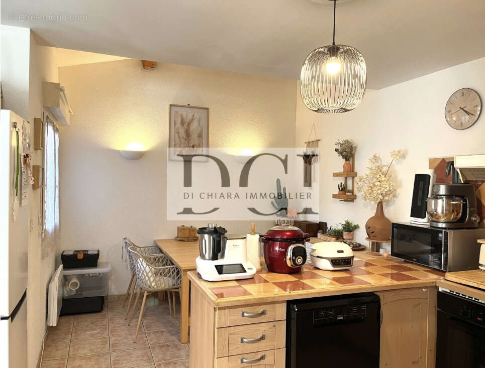 Maison à ENSUES-LA-REDONNE