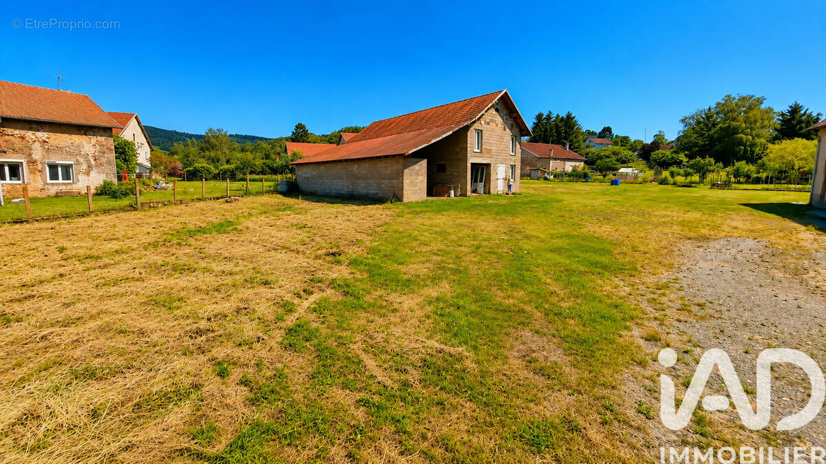 Maison 184 m² à Combrimont  - photo 1