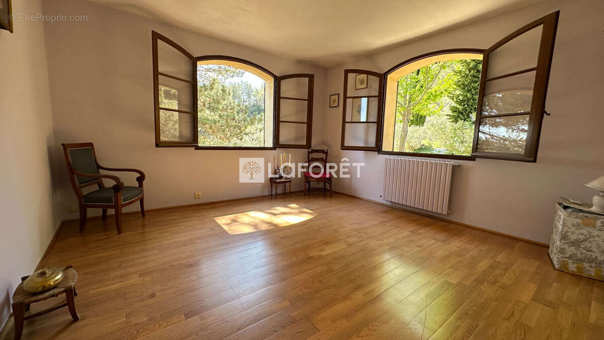 Maison à SALON-DE-PROVENCE