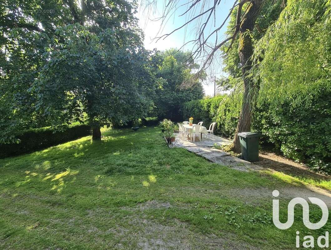Maison 181 m² à Massac  - photo 5