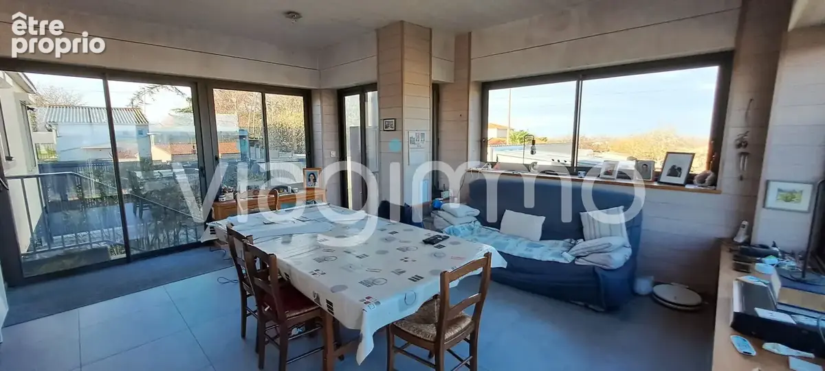 Vente a terme mauges-sur-loire  maison rénovée 192 m² - photo 1