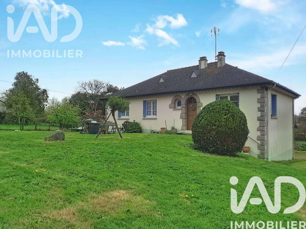 Photo 2 - Maison à MARTIGNE-FERCHAUD