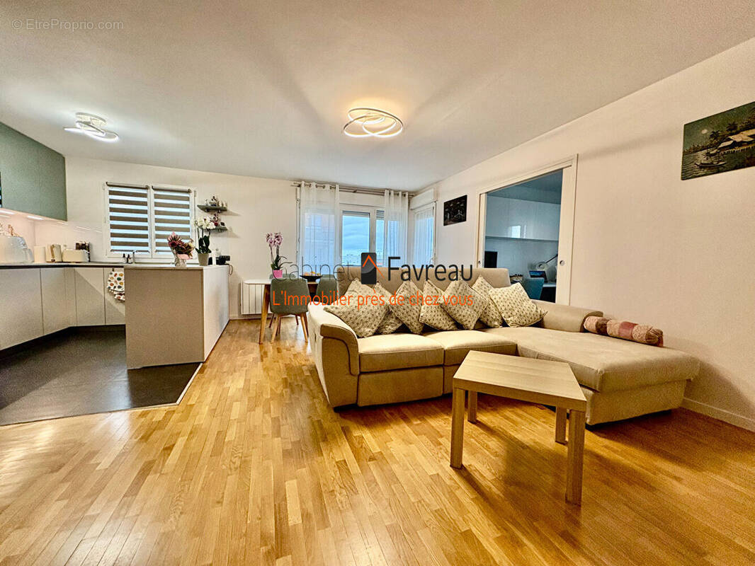 Appartement à VITRY-SUR-SEINE