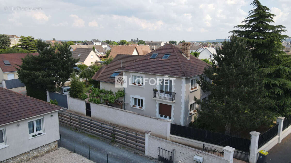 Maison à CAUDEBEC-LES-ELBEUF