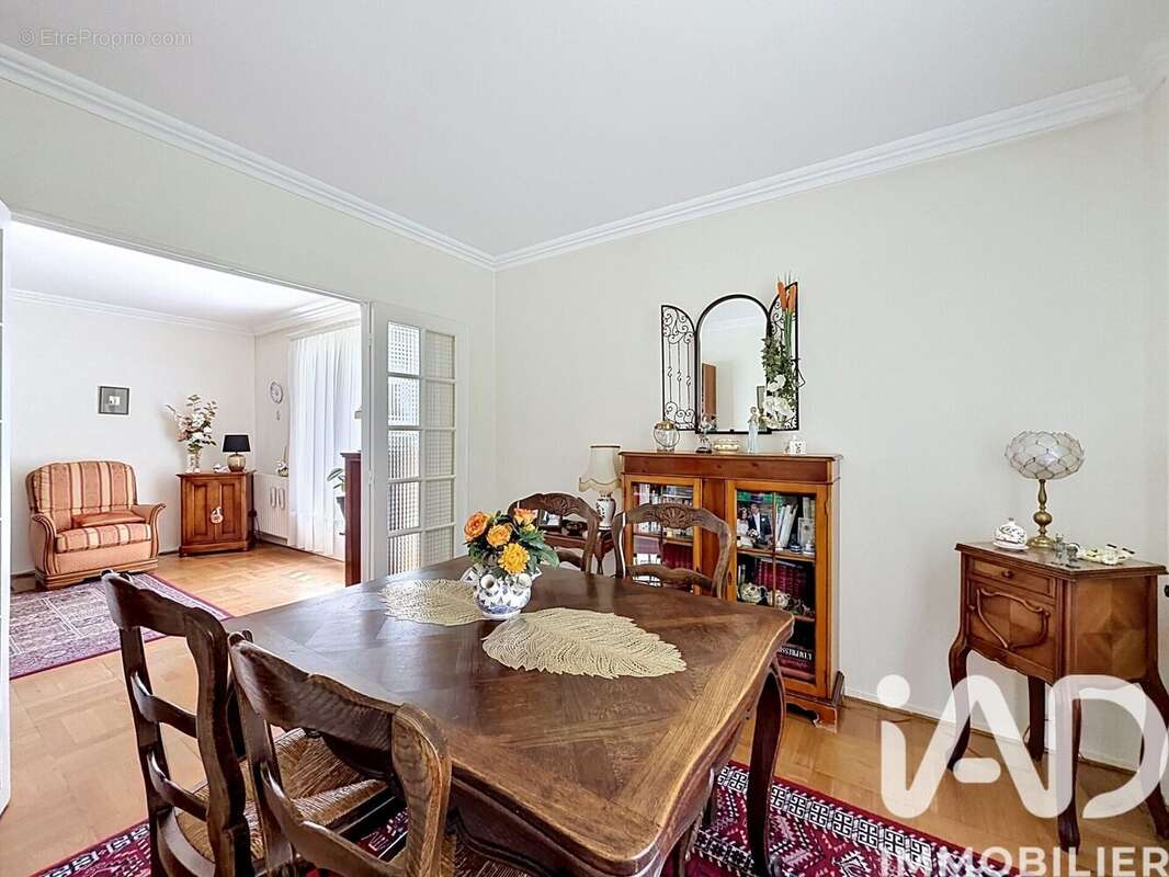 Photo 3 - Appartement à MAGNY-LES-HAMEAUX
