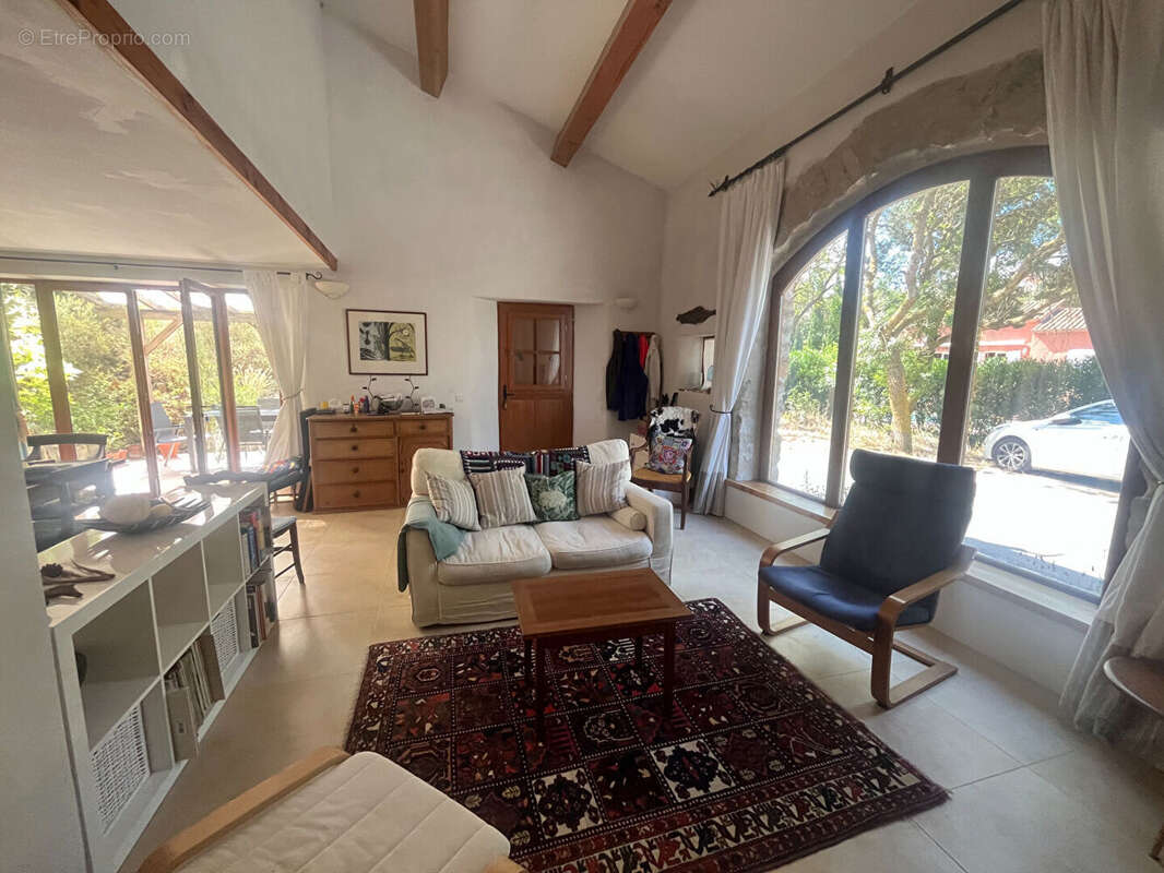 Maison à VILLESEQUE-DES-CORBIERES