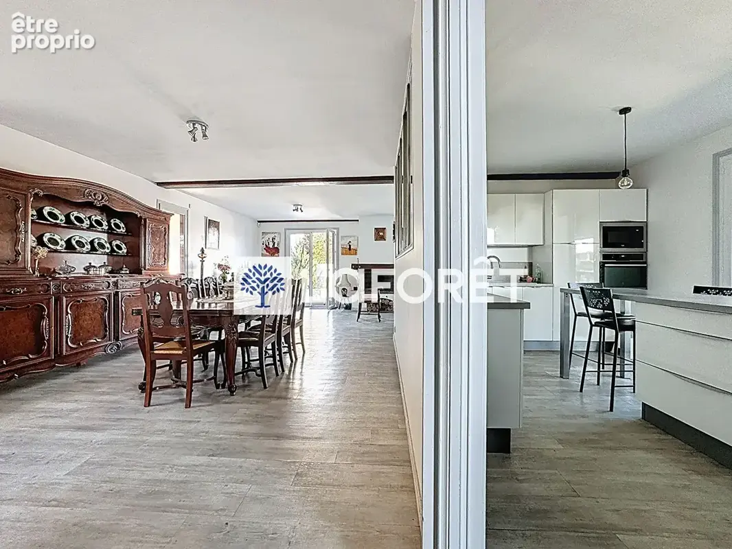 Maison Neyron le Haut, 7 pièces de 192m², terrain de 2423m², piscine, double garage - photo 8