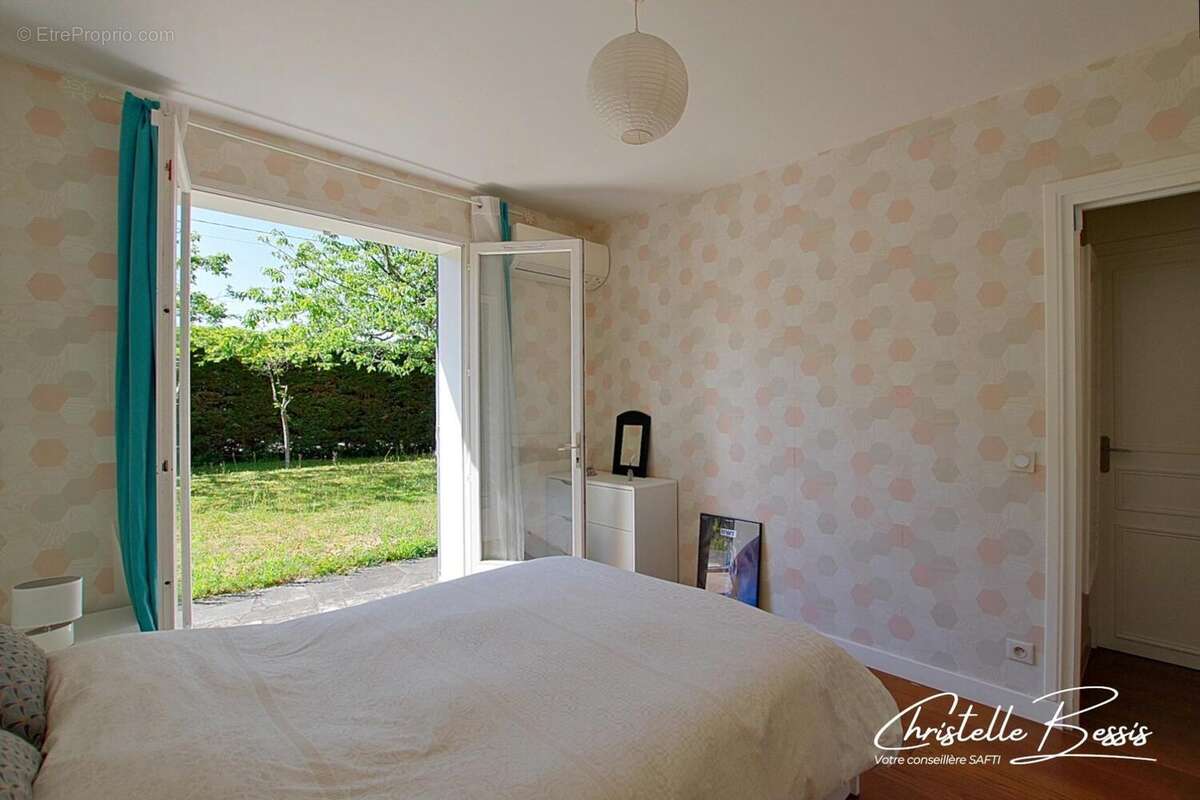 Photo 9 - Maison à VILLECRESNES