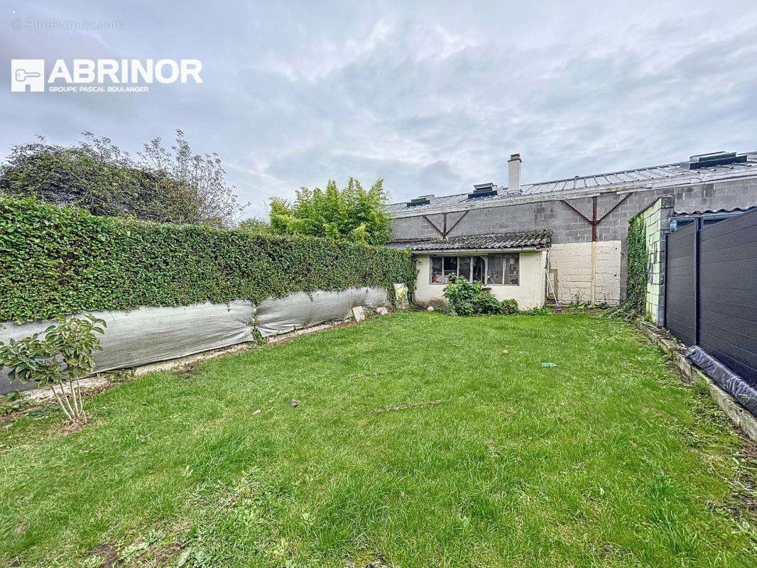 Maison à FACHES-THUMESNIL