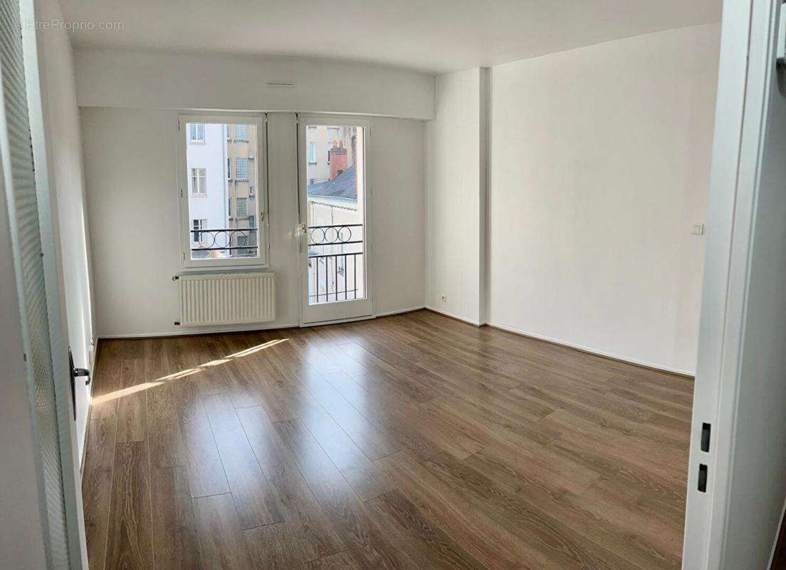 Appartement à NANTES