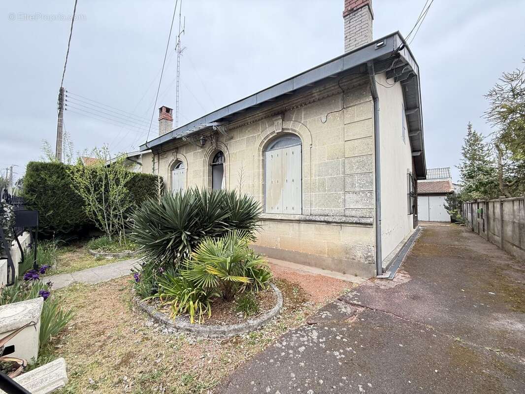 Maison à LE BOUSCAT