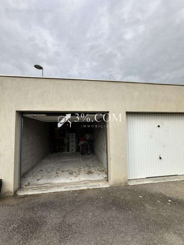 Appartement à SAINT-CHRISTOL-LES-ALES