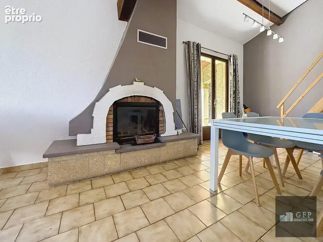 Villa à vendre avec piscine à Bormes-les-Mimosas – Maison 3 chambres avec studio indépendant sur terrain de 1 185 m² - photo 10