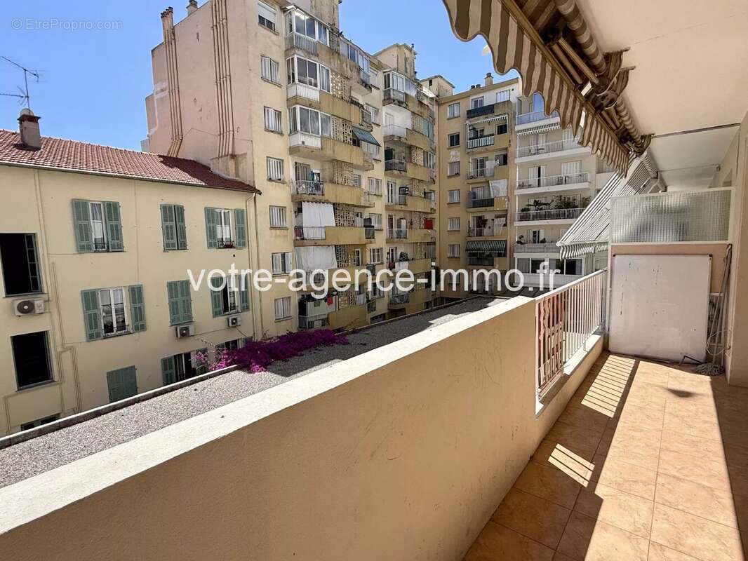 Appartement à NICE