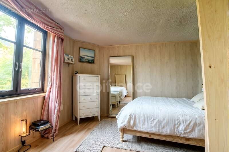 Propriete à vendre 21 pièces ARPHY (30) - photo 13