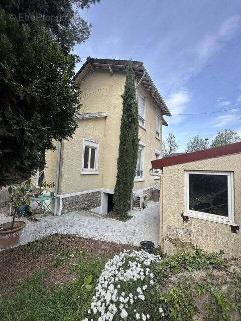 Maison à CRETEIL