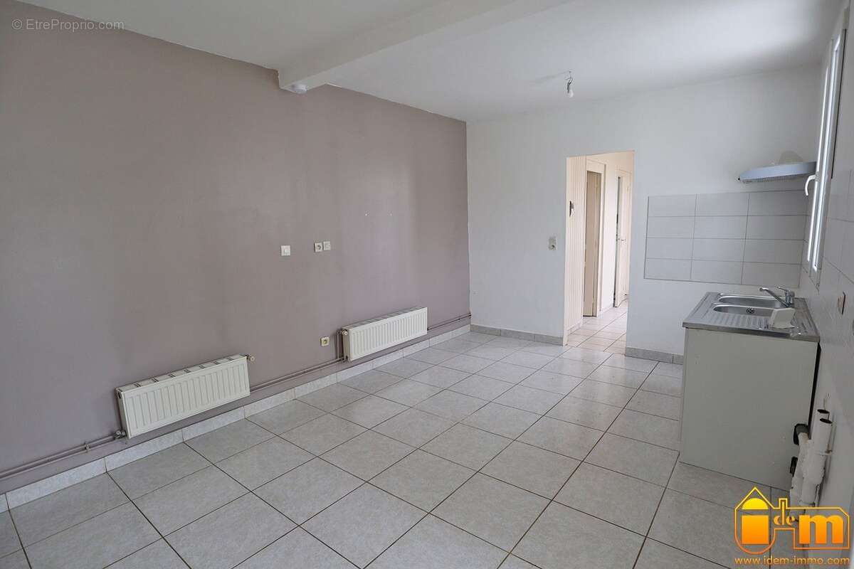 Maison 75 m² à Mereville  - photo 6