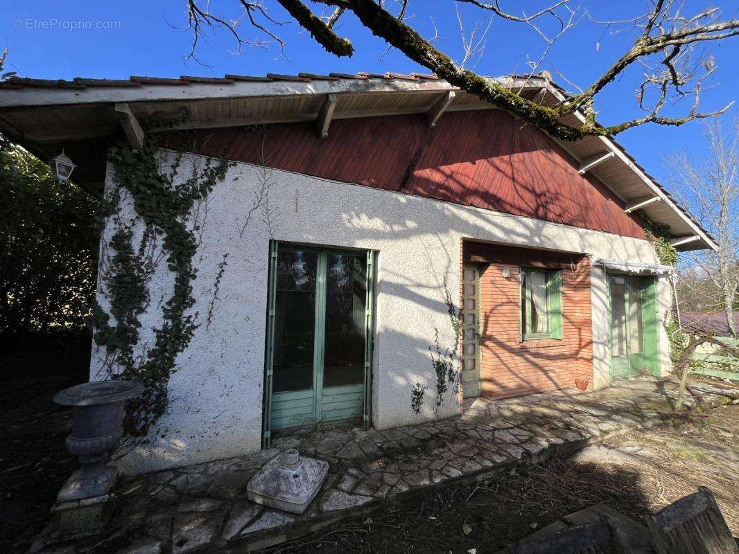 Maison à MONTASTRUC-LA-CONSEILLERE