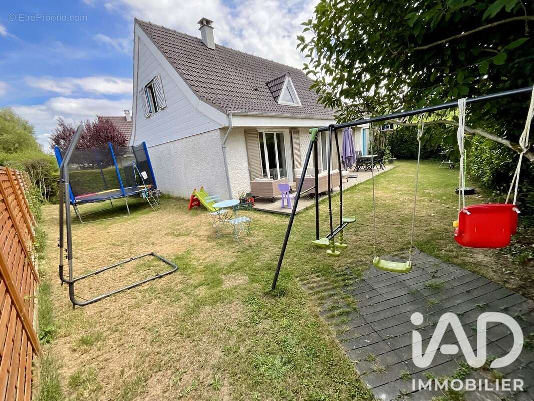 Photo 2 - Maison à GUYANCOURT