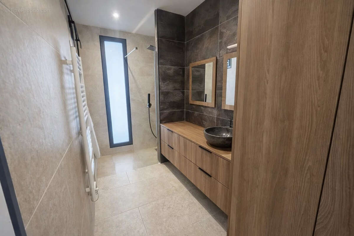 Appartement à VOLX