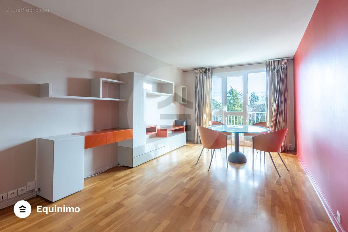 Appartement à RUEIL-MALMAISON