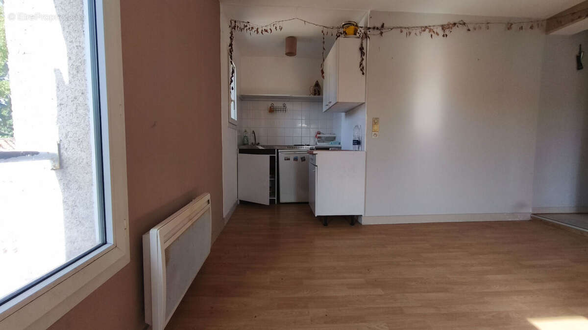 Maison 406m² à civray - photo 9