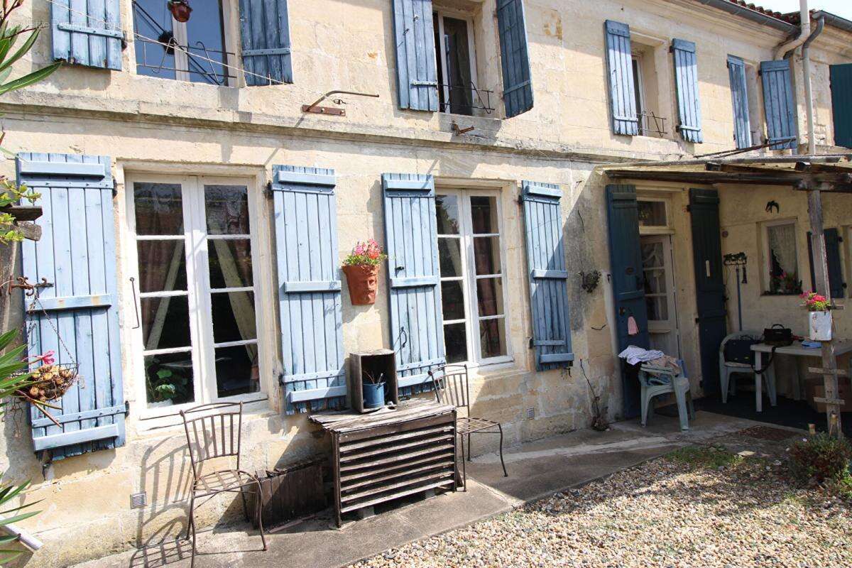 Maison à SAINT-PALAIS-DE-PHIOLIN