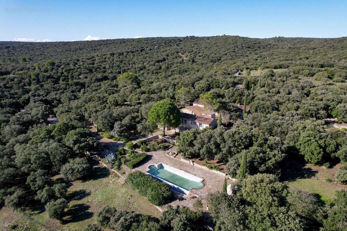 Propriété en pierre avec parc, piscines et tennis aux portes d'Uzès - photo 23