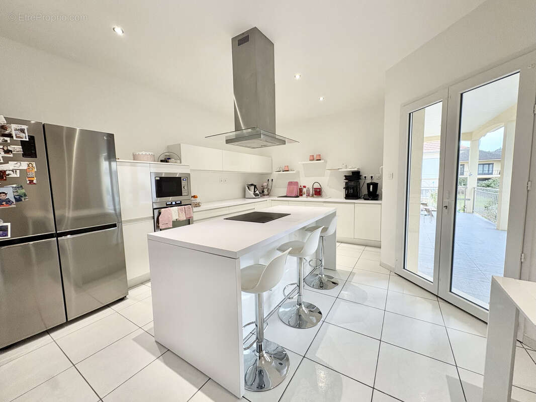 Maison à TERRASSON-LAVILLEDIEU