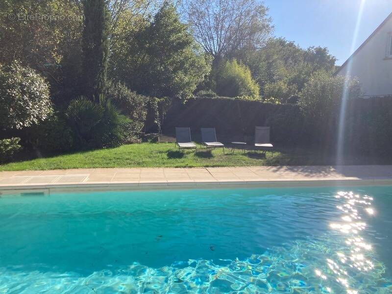 Maison à MONTS