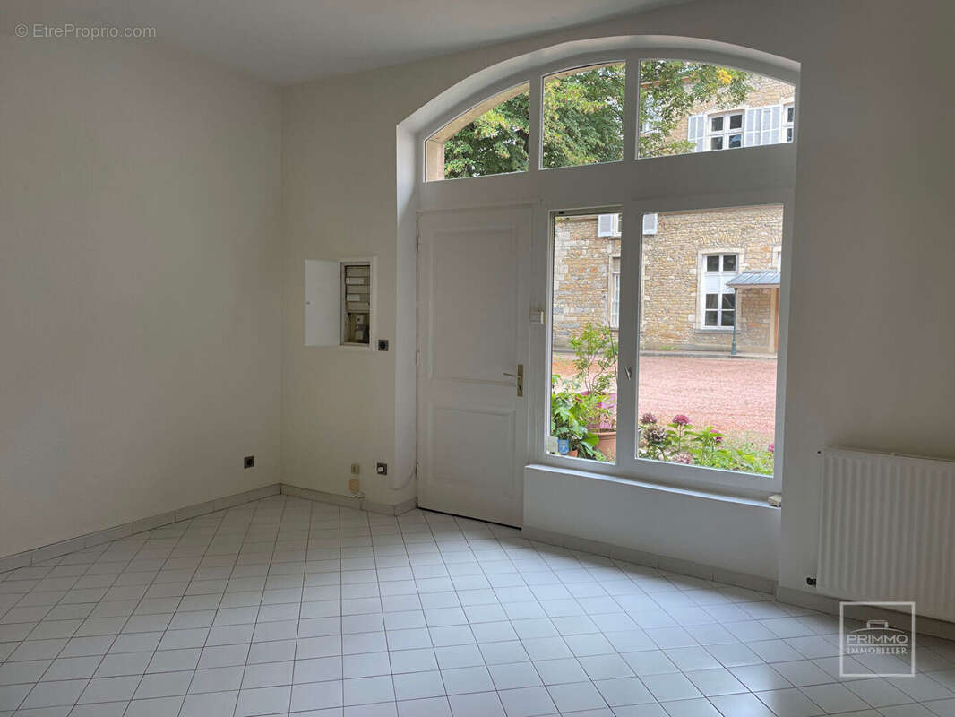 Appartement à CHASSELAY