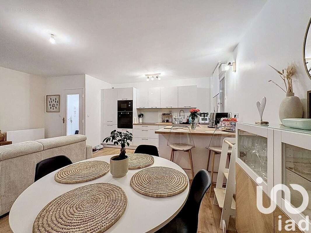 Photo 3 - Appartement à PARTHENAY-DE-BRETAGNE