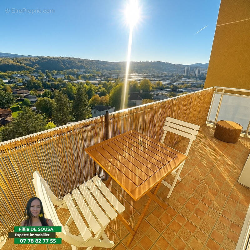 Appartement à SAINT-JEAN-BONNEFONDS