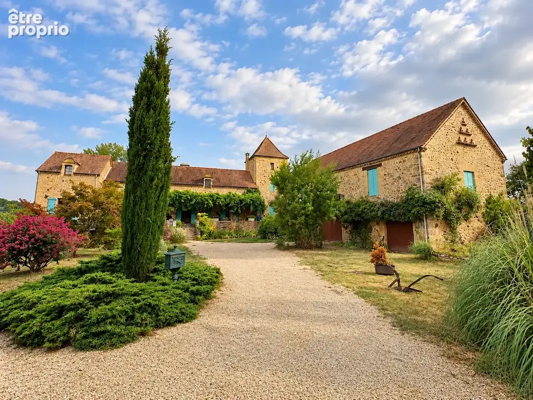 Propriété d'exception en pierre avec tour, piscine naturelle et parc paysager de 1,4 hectare   Périgord Noir - photo 1