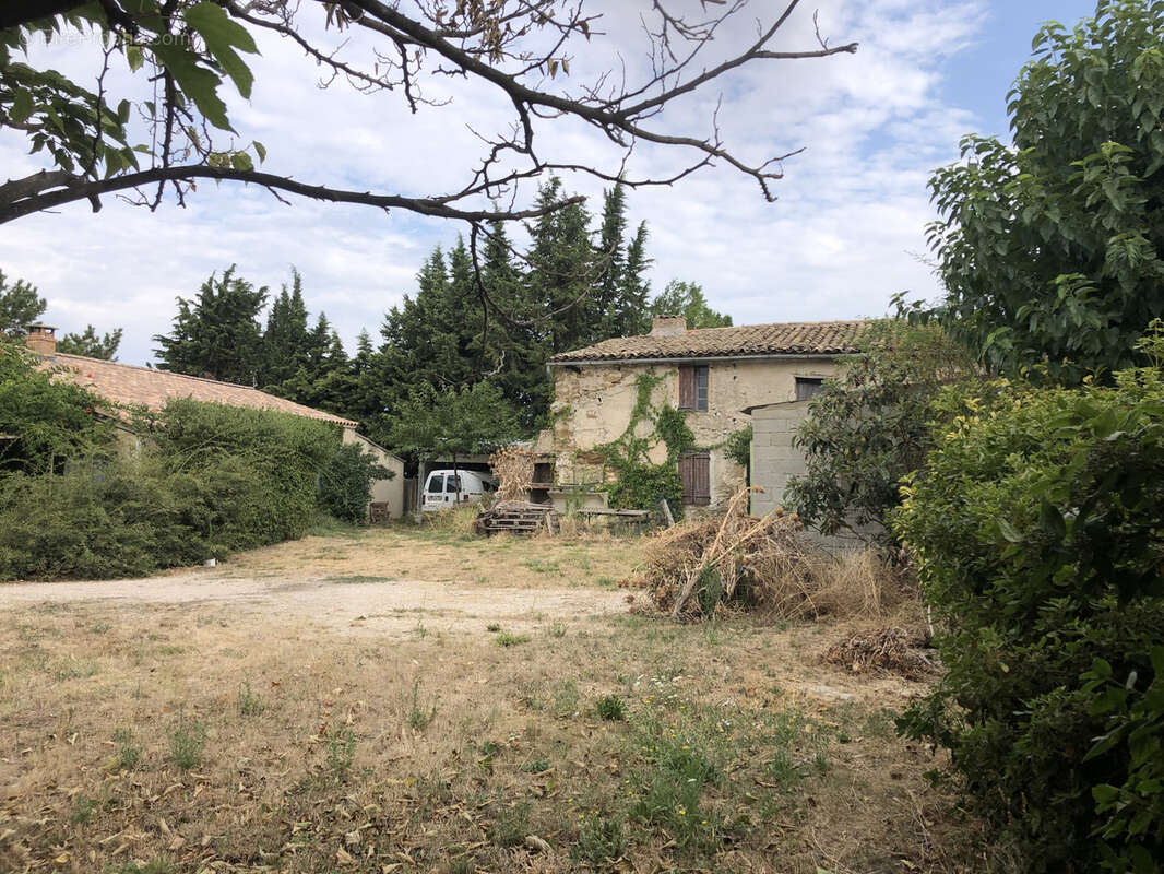 Maison à VAISON-LA-ROMAINE
