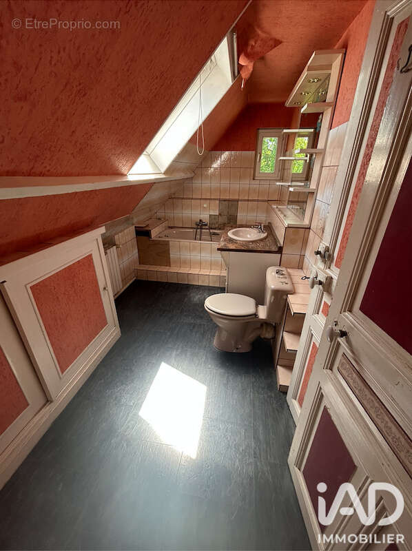 Maison 116 m² à Noyers  - photo 7