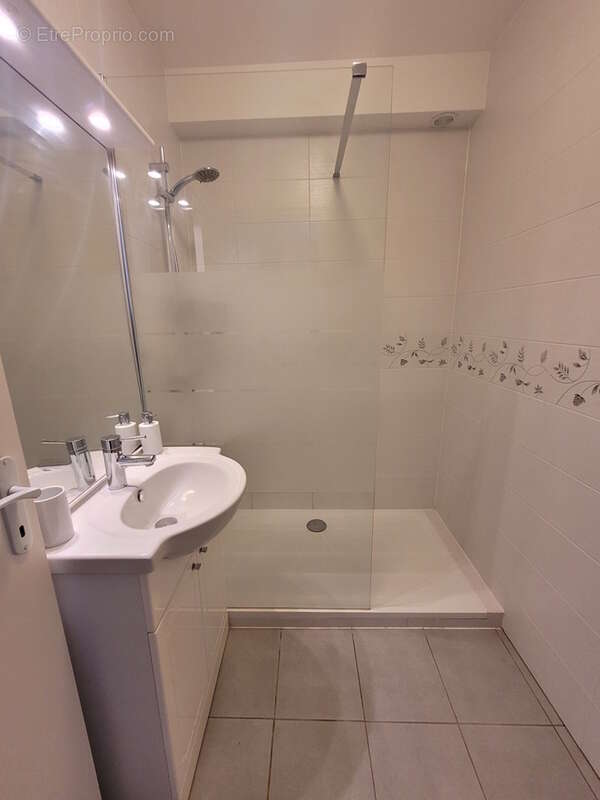 Grande maison de 125 m² habitables sur 1010 m² avec piscine. - photo 22
