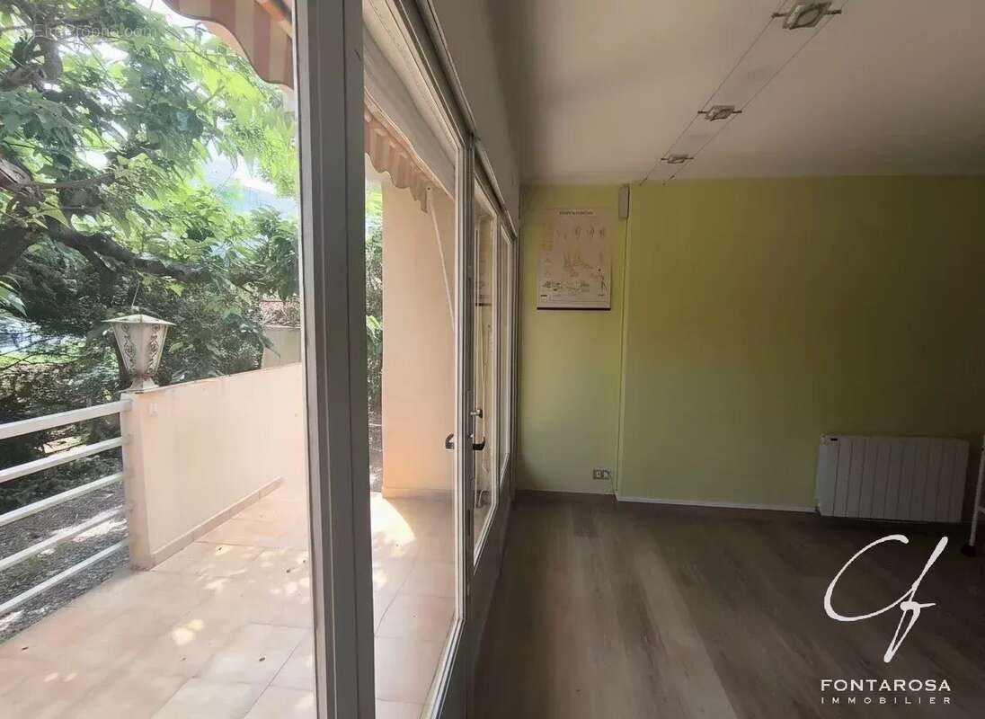 Appartement à FREJUS