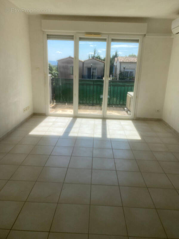 Appartement à BOURG-SAINT-ANDEOL