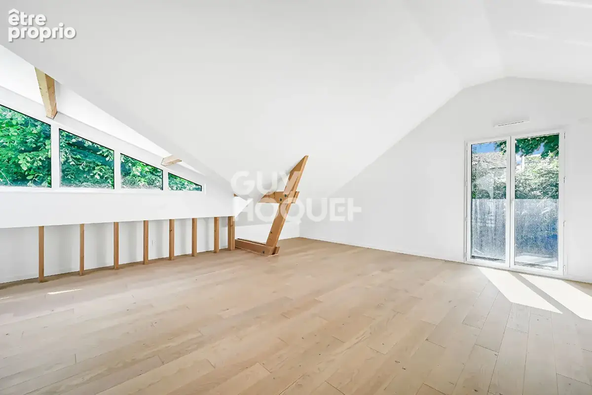 EXCLUSIVITÉ GUY HOQUET - Belle maison familiale - photo 12