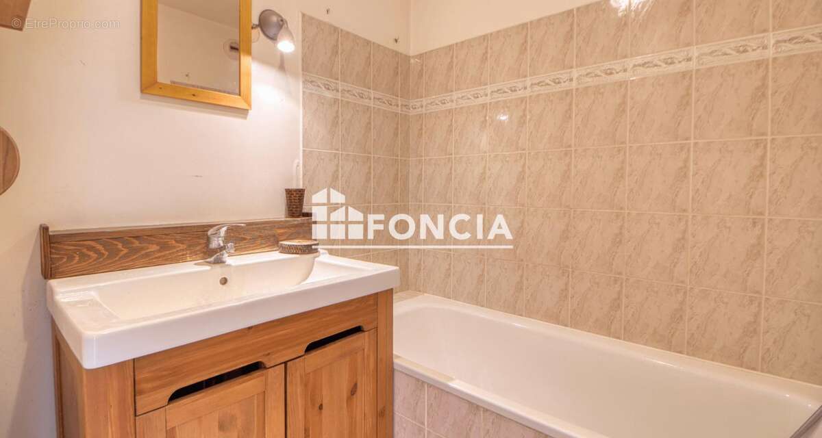 Appartement à VERNEUIL-SUR-SEINE
