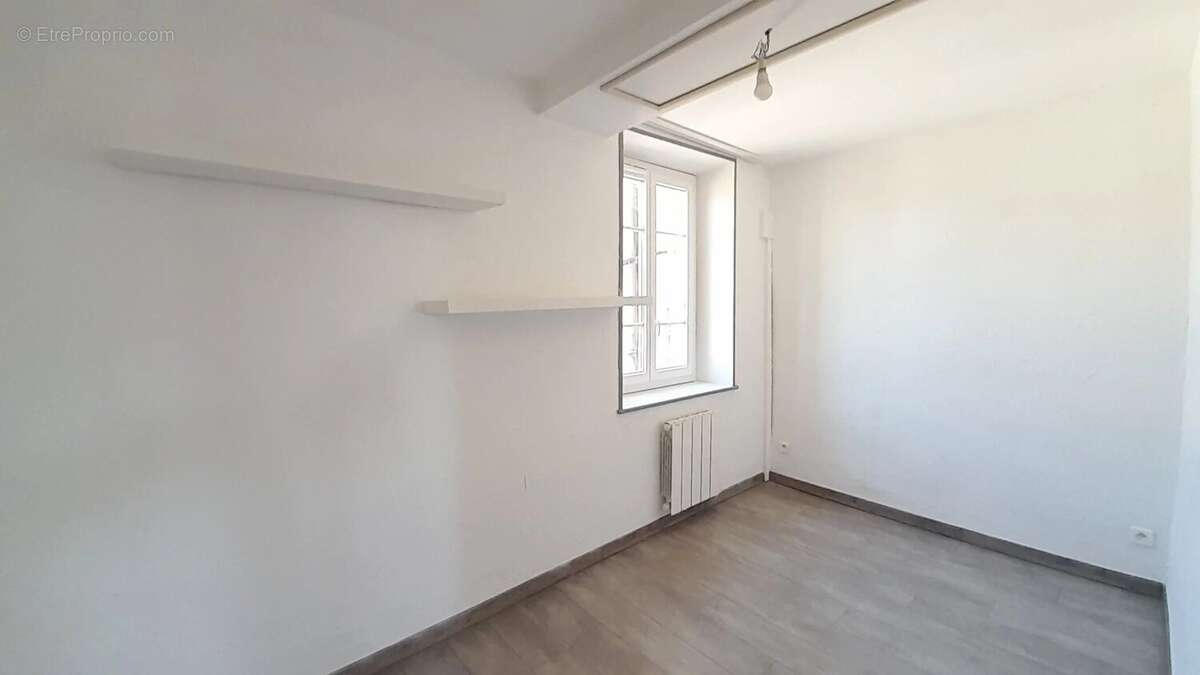 Appartement à THOISSEY