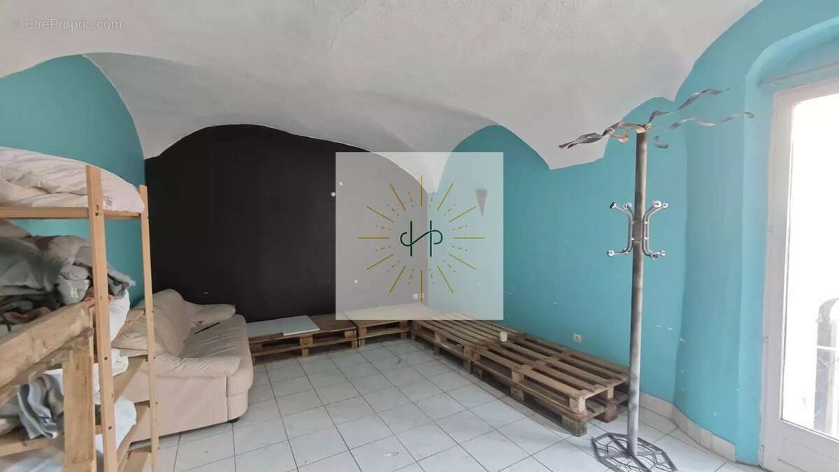 Maison à CRUAS