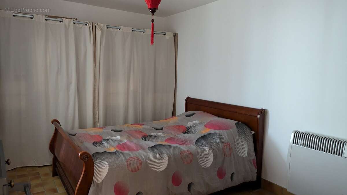 Maison à MILLY-SUR-THERAIN